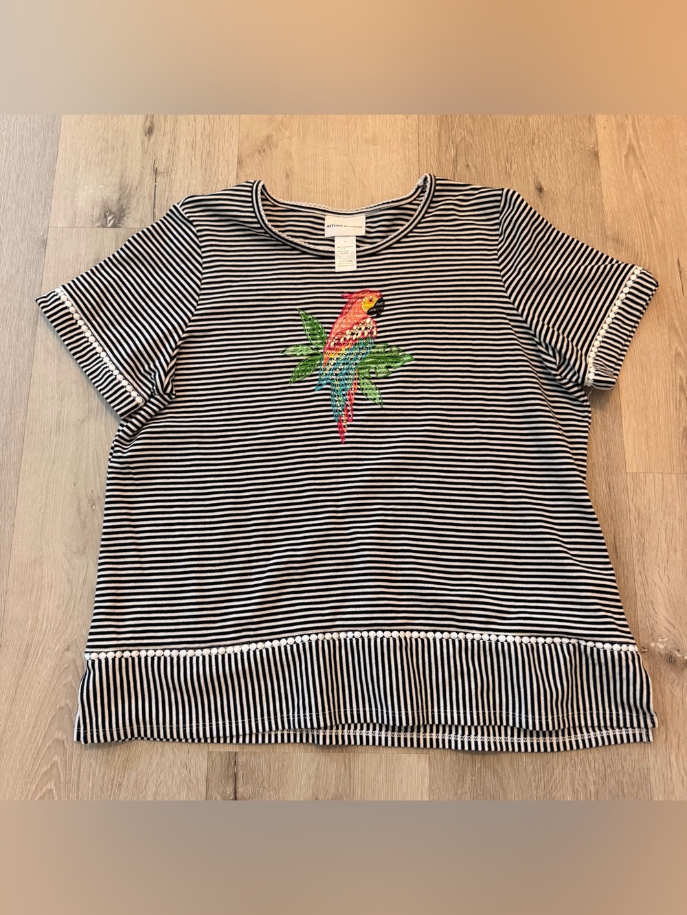 Vintage Alfred Dunner Tropical Parrot Striped Tee